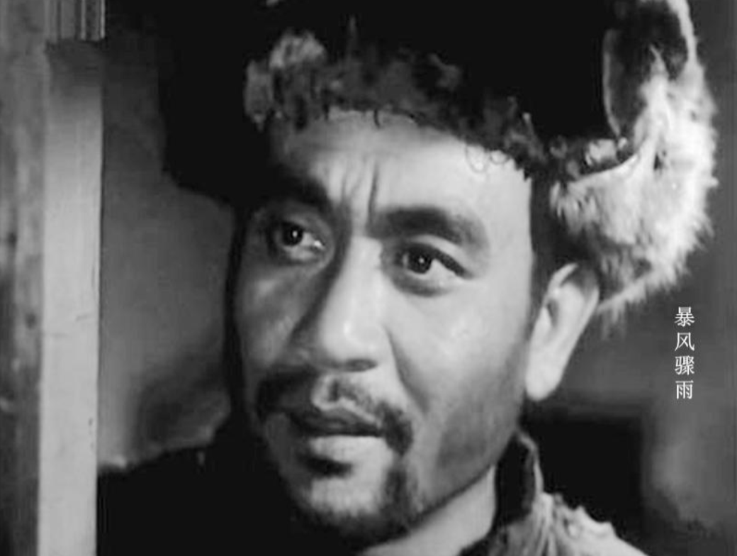 回顾男神高保成饰演上甘岭成名23岁娶初恋78岁遗憾离世