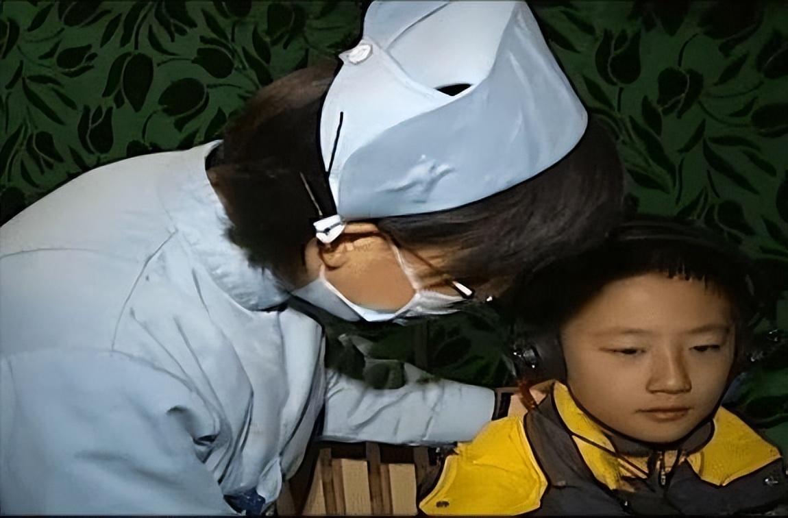 这一次的测试,让父母相信了自己儿子听力的特殊,或许真的能听到那些