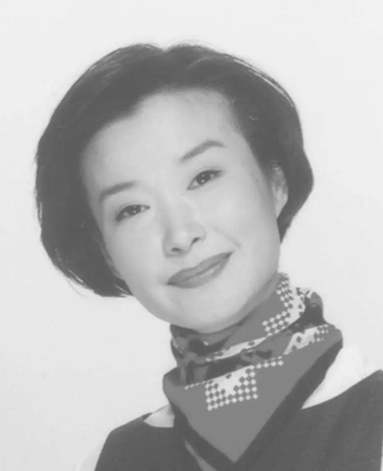 王雪纯进入央视工作,她尽心尽力地完成每一份工作>