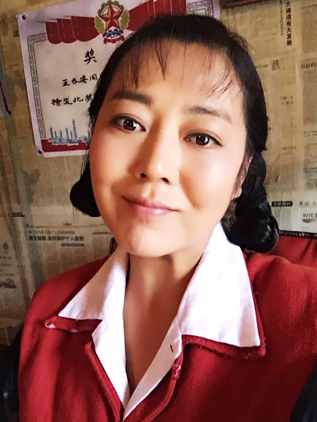 回顾演员王茜华我做的正确的决定就是45岁高龄为小丈夫生儿子