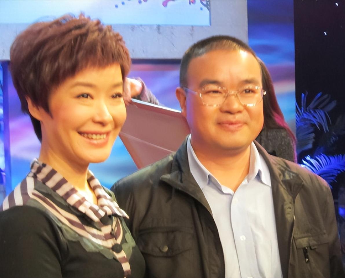 王雪纯进入央视工作,她尽心尽力地完成每一份工作>