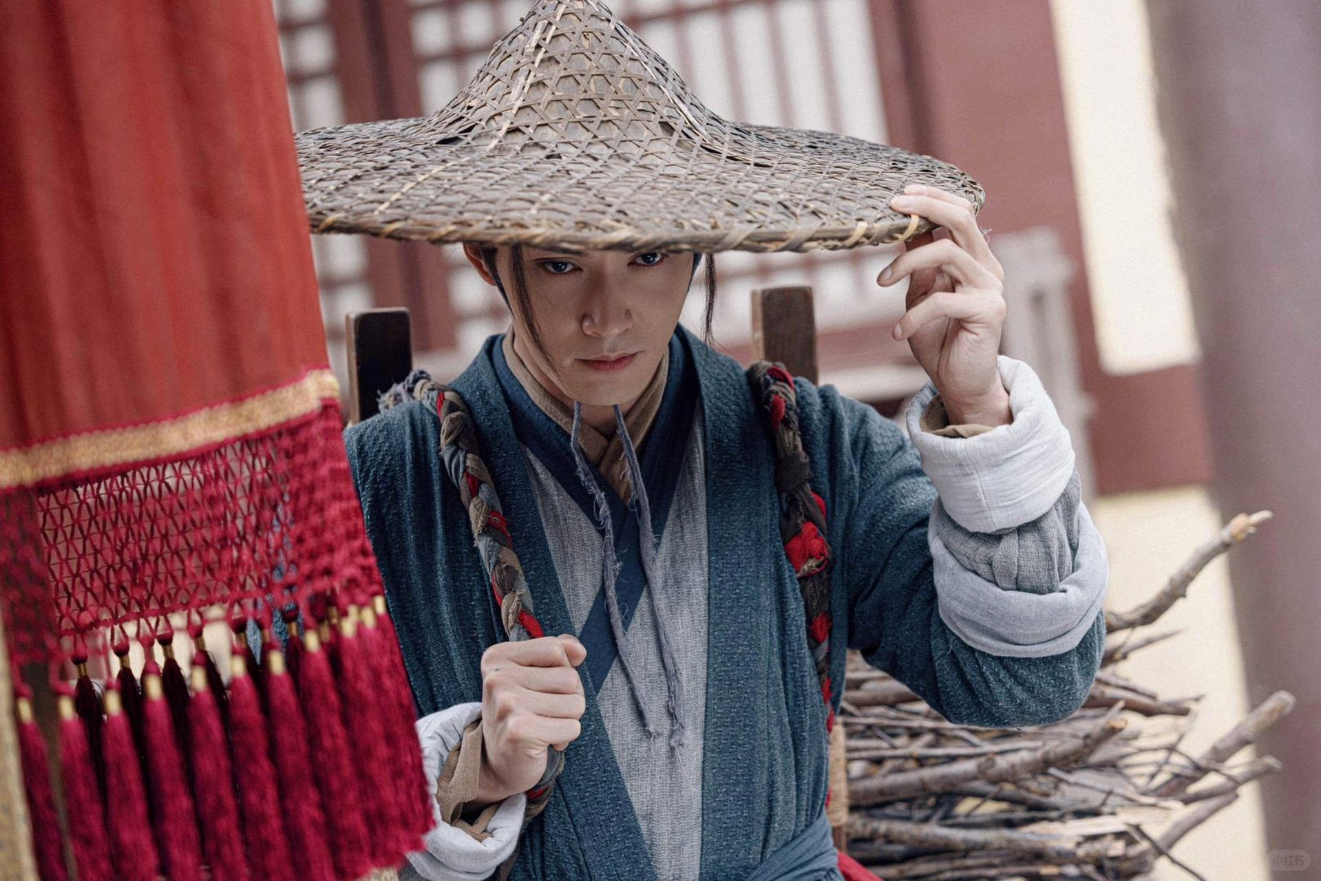 徐正溪古装造型惊艳!华服粗衣皆相宜,古装天花板名不虚传!