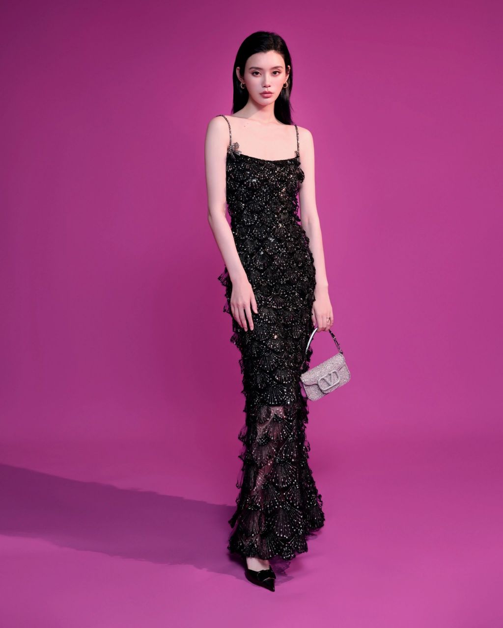 💃奚梦瑶:时尚新灵感,经典永流传💃  超模奚梦瑶演绎全新 vlogo