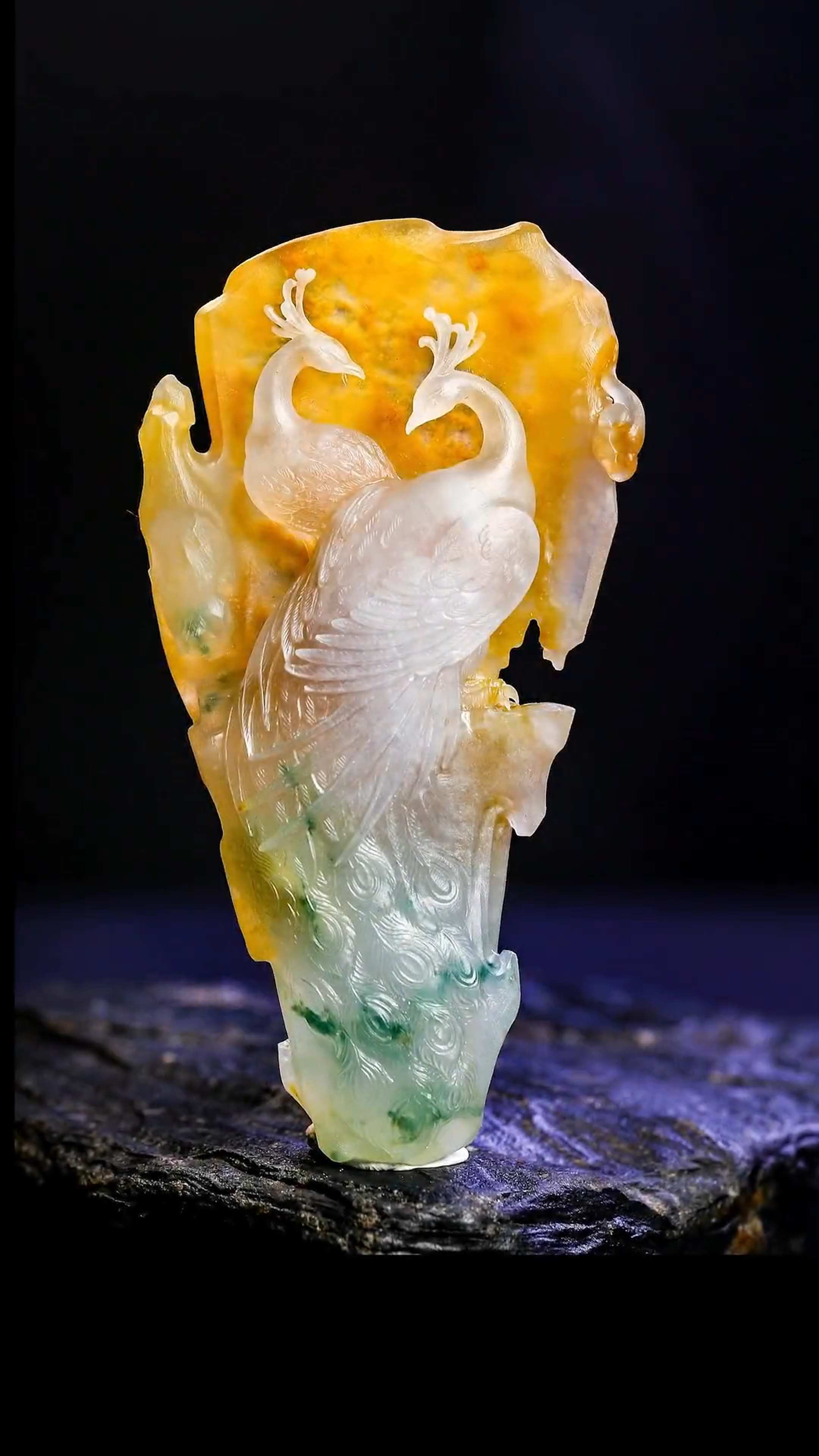 翡翠大师工艺,定制设计.孔雀献瑞主题