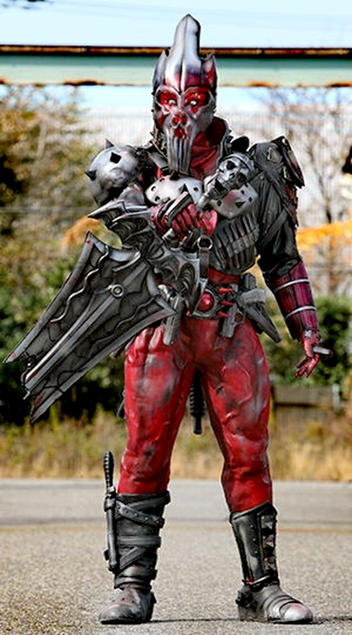 寺田克也为特摄剧《假面骑士w》设计的怪人形象,将生物,科技,概念以及