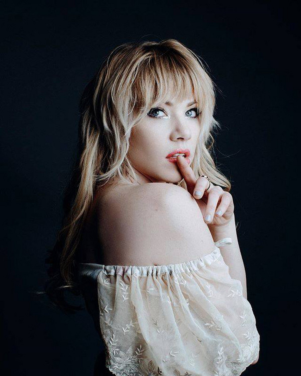 加拿大流行乐女歌手卡莉·蕾·吉普森(carly rae jepsen),1985年11月