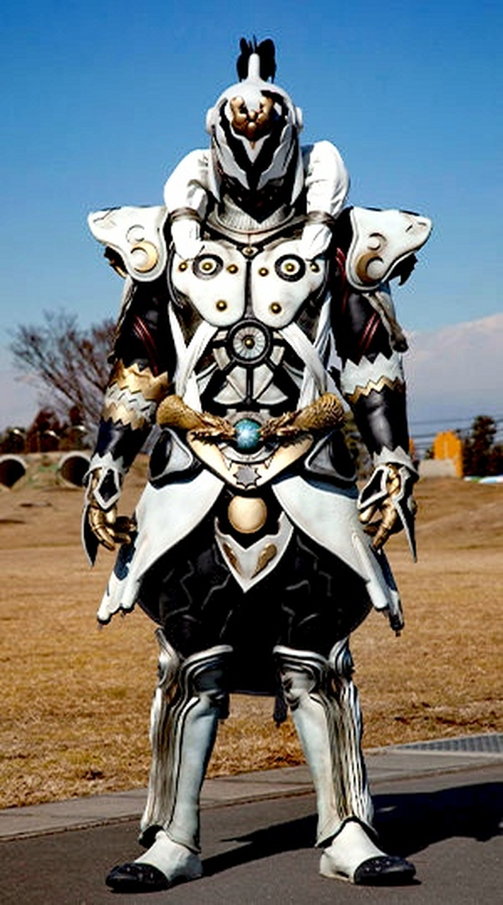 寺田克也为特摄剧《假面骑士w》设计的怪人形象,将生物,科技,概念以及