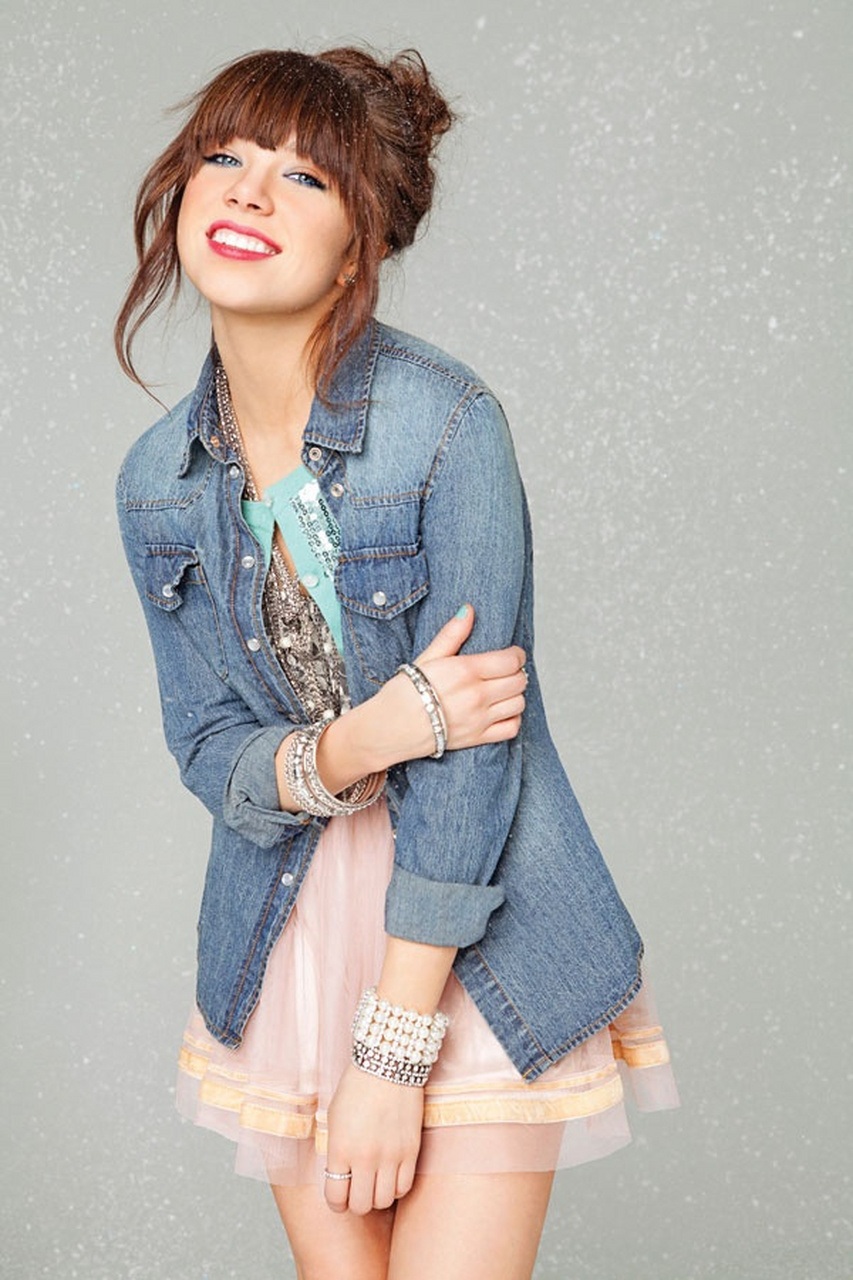 加拿大流行乐女歌手卡莉·蕾·吉普森(carly rae jepsen),1985年11月