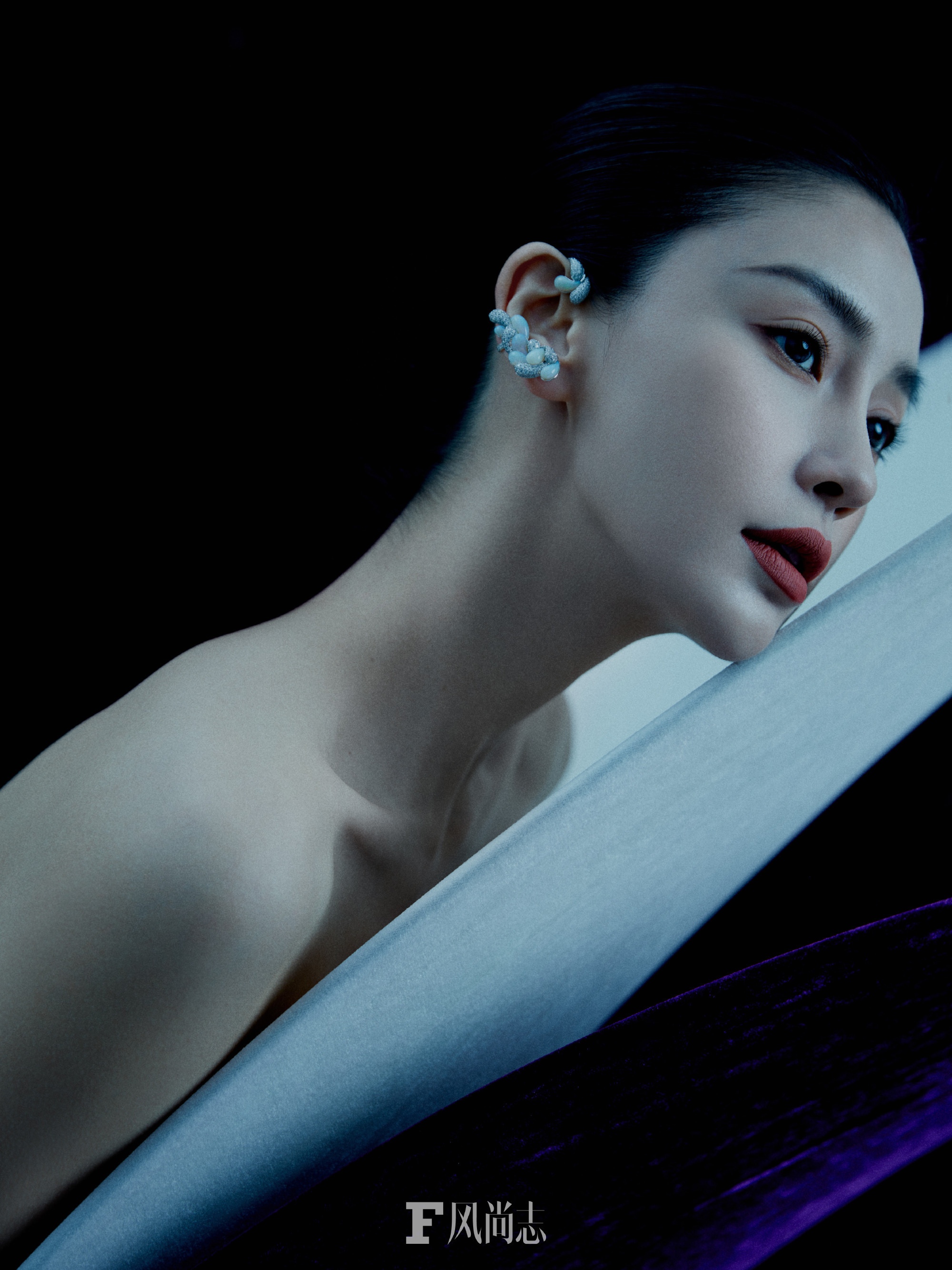 angelababy三月开季封三封三高定