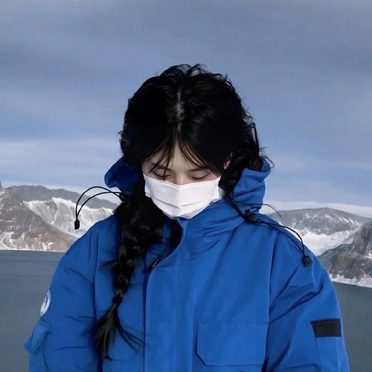 蓝色系头像 蓝色真的好治愈.