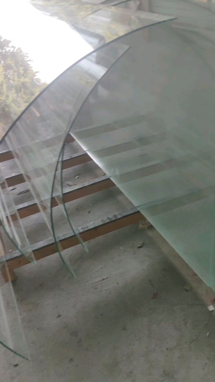 弧形玻璃 #热弯玻璃 #弯钢全国接单发货!