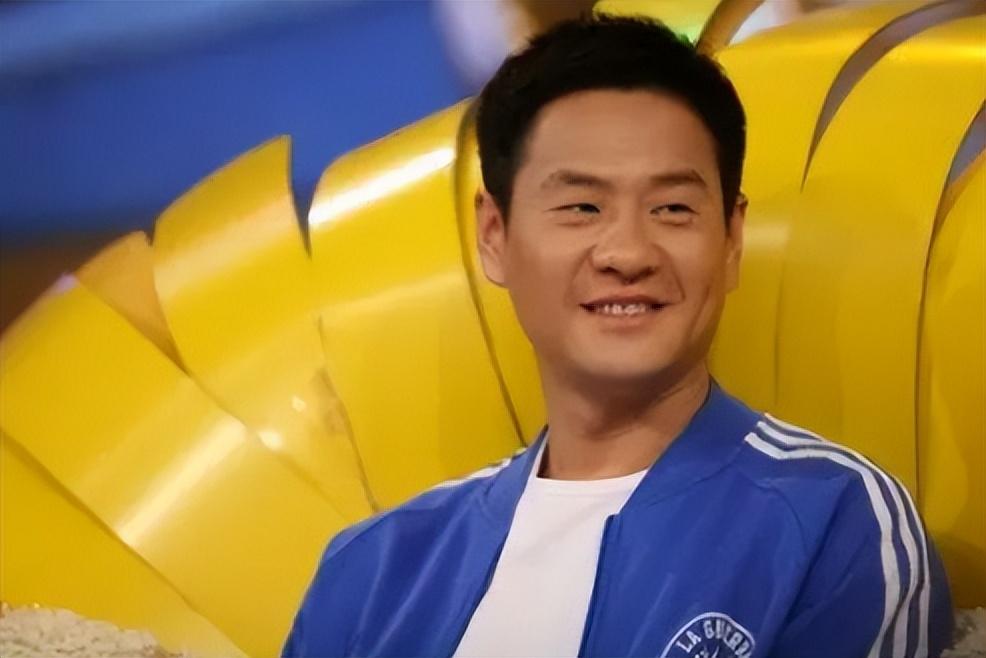 回顾连奕名成名后抛妻弃子净身出户娶杨若兮前妻红了他糊了