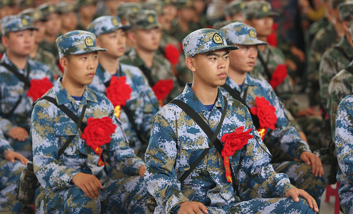 军衔定级有"新变化",大校级别成重要关卡,军校生也会受影响