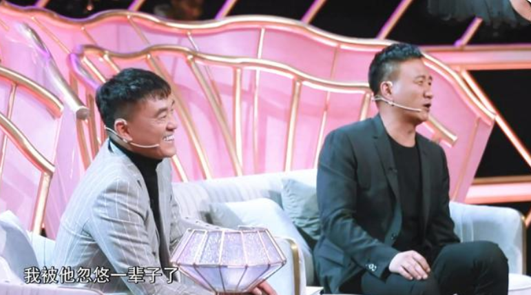 回顾何冰娶同桌做老婆25年过去才明白他捡到的是一块宝