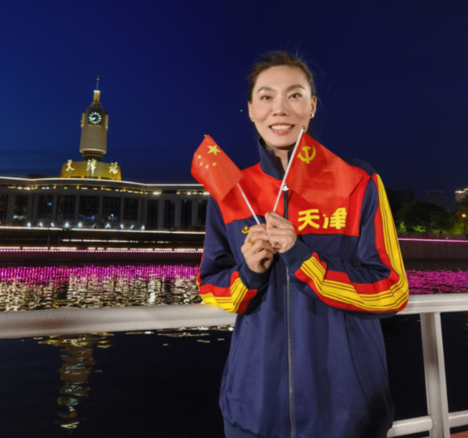 回顾名将张萍从替补席走出来的奥运冠军婚恋成她与父母的纠结