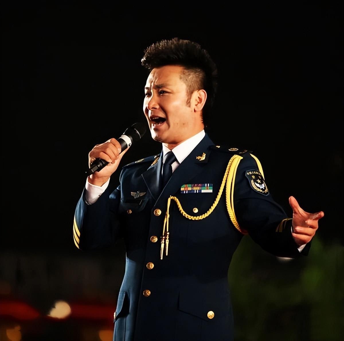 回顾刘和刚娶世界小姐在郊外租田让父母种家住八口人让他烦恼