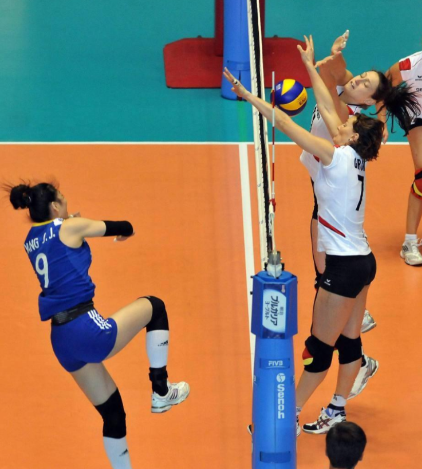 回顾女排名将杨珺菁奥运会有心痛和遗憾错失了冠军却收获了爱情