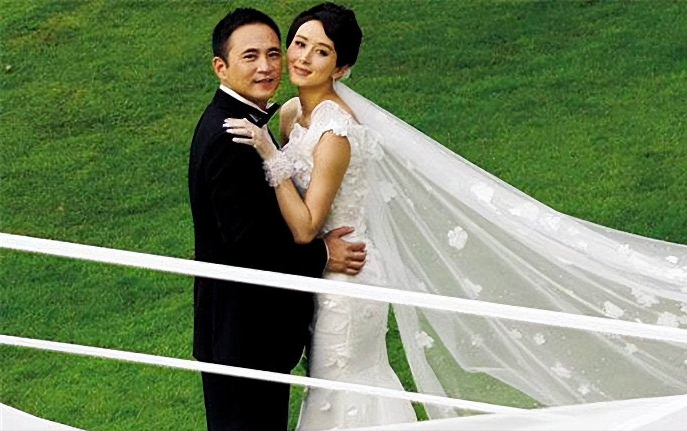 马来西亚富豪朱兆祥为中国女明星胡静,举办以一场惊人的世纪婚礼,据说