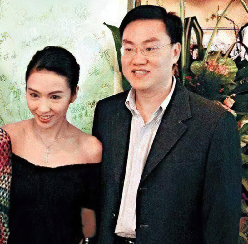 回顾赵敏黎姿37岁嫁残疾丈夫41岁生三胎如今她怎样了