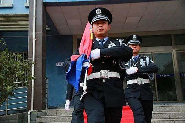 2005年死刑犯临终前的一句嘱托深圳民警坚守了十年