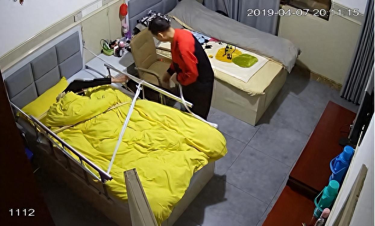 2019年死于养老院的老人被布条绑了7天曾奋力挣扎苦苦哀求