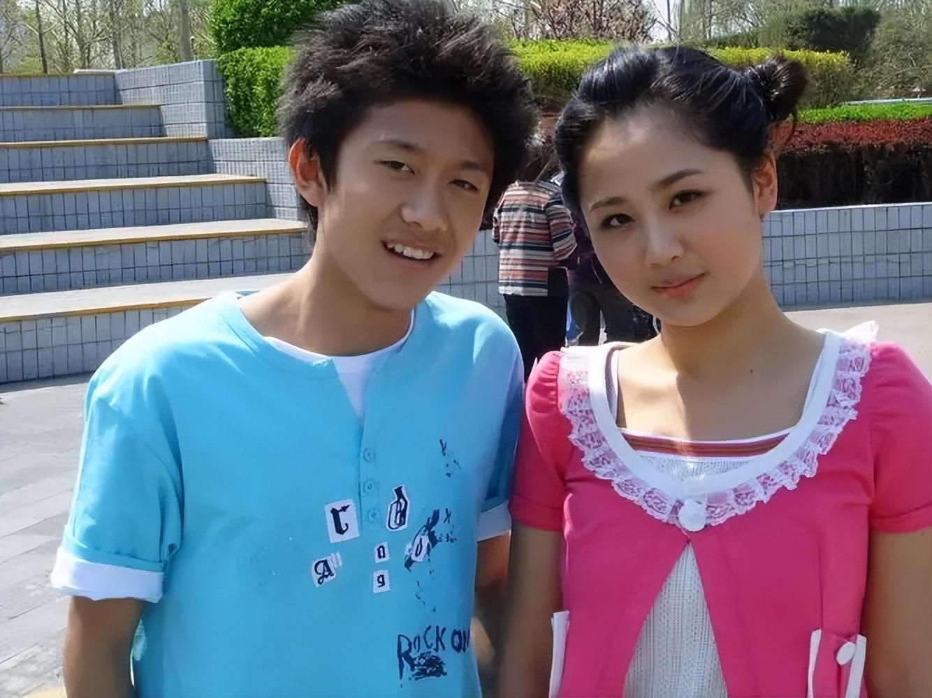 将观众们熟知的杨紫换成了宁丹琳这位演员,这样的改变让当时的观众