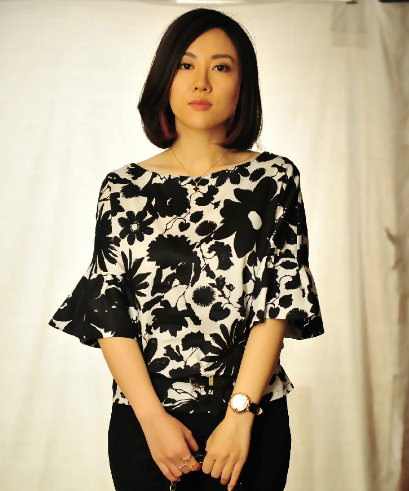 回顾美女王博谷嫁小7岁巴图成为宋丹丹儿媳风光背后是辛酸