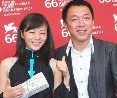 回顾黄渤林志玲曾当众对我表白但余生绝不辜负20岁跟了我的丑妻