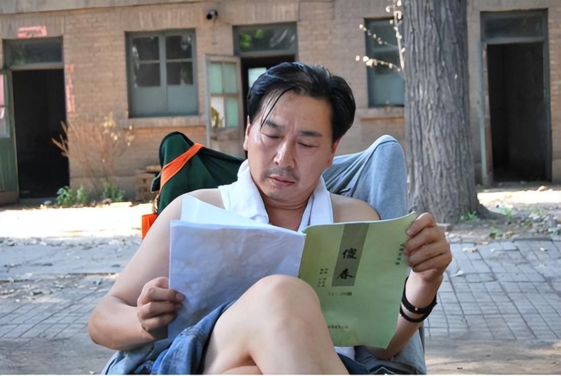 回顾演员毕彦君不后悔和陈晓旭组建家庭余生想做儿子的好父亲