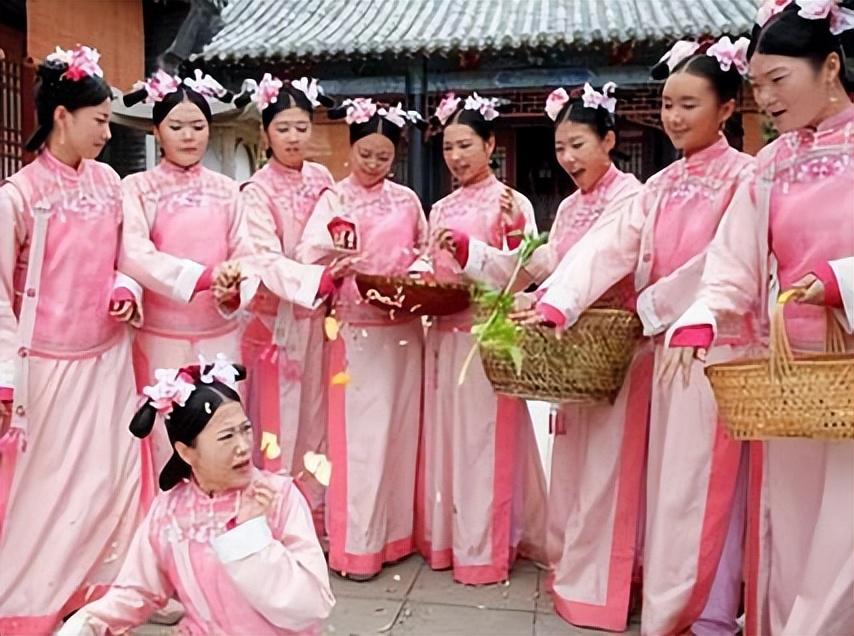 回顾:宫女进宫也要净身?是如何进行"净身"的呢?