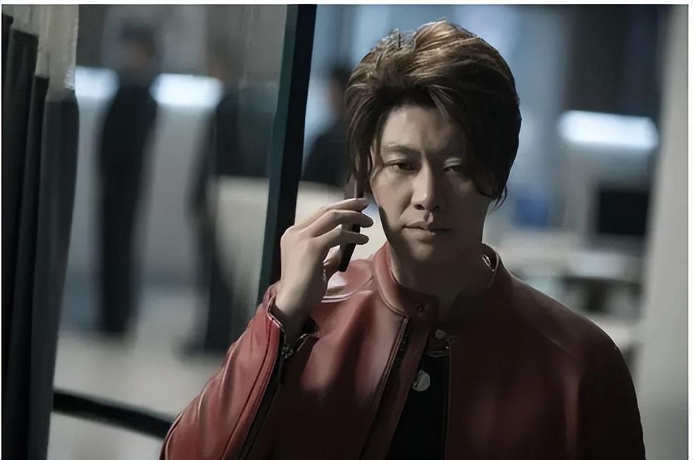 本以为他退圈了其实是换了张脸讨生活39岁赵荀终于又火了