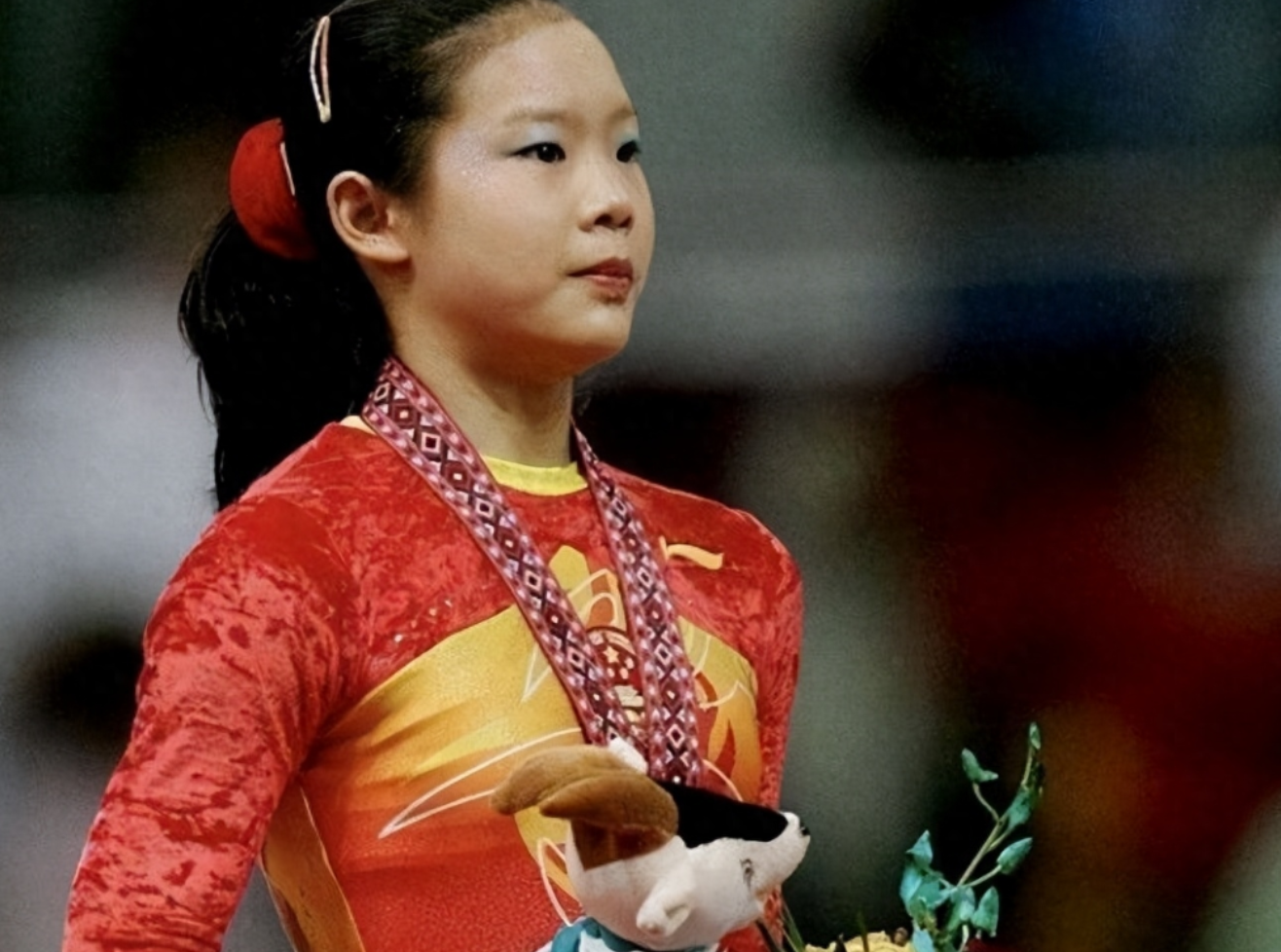 3次世界杯冠军,3次世锦赛冠军,多次打破纪录,用一段漂亮的"程菲跳