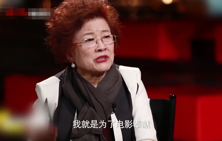 回顾国家一级演员宋春丽为拍戏放弃生子55岁领养女儿后怎样了