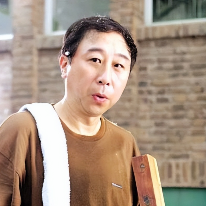 回顾央视主播赵保乐冯巩和倪萍是伯乐与平凡妻子幸福背后有心酸