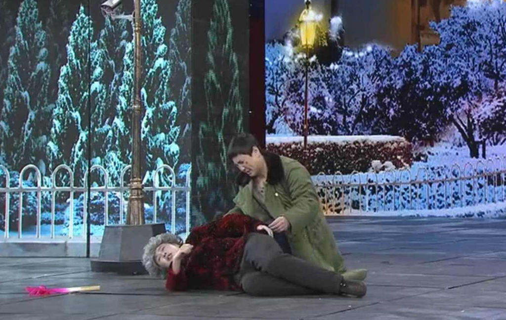 有约》意气风发,身边人评价只要是在东北,赵本山无论是吃饭还是搓澡