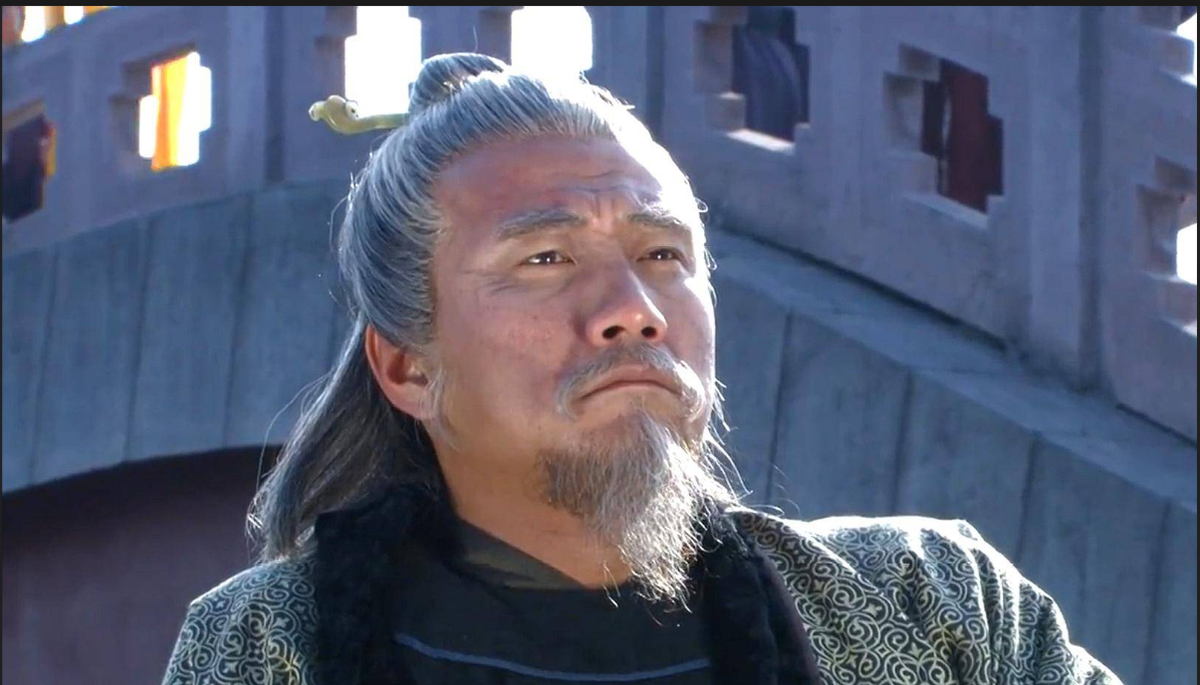 朱元璋想杀沈万三指着猪蹄问这道菜叫啥沈回答3字保住性命