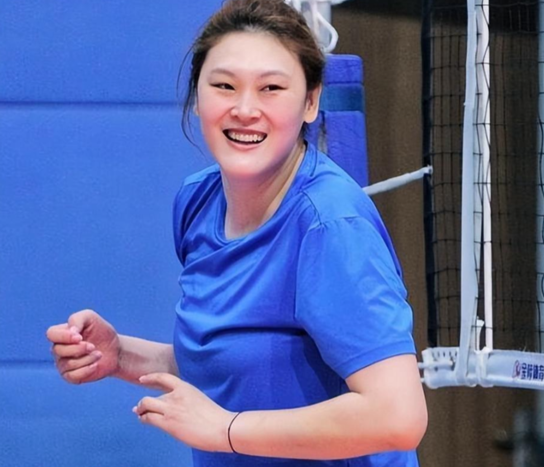 回顾名将王一梅巅峰时暴打日本后遭郎平弃用如今35岁怎样了