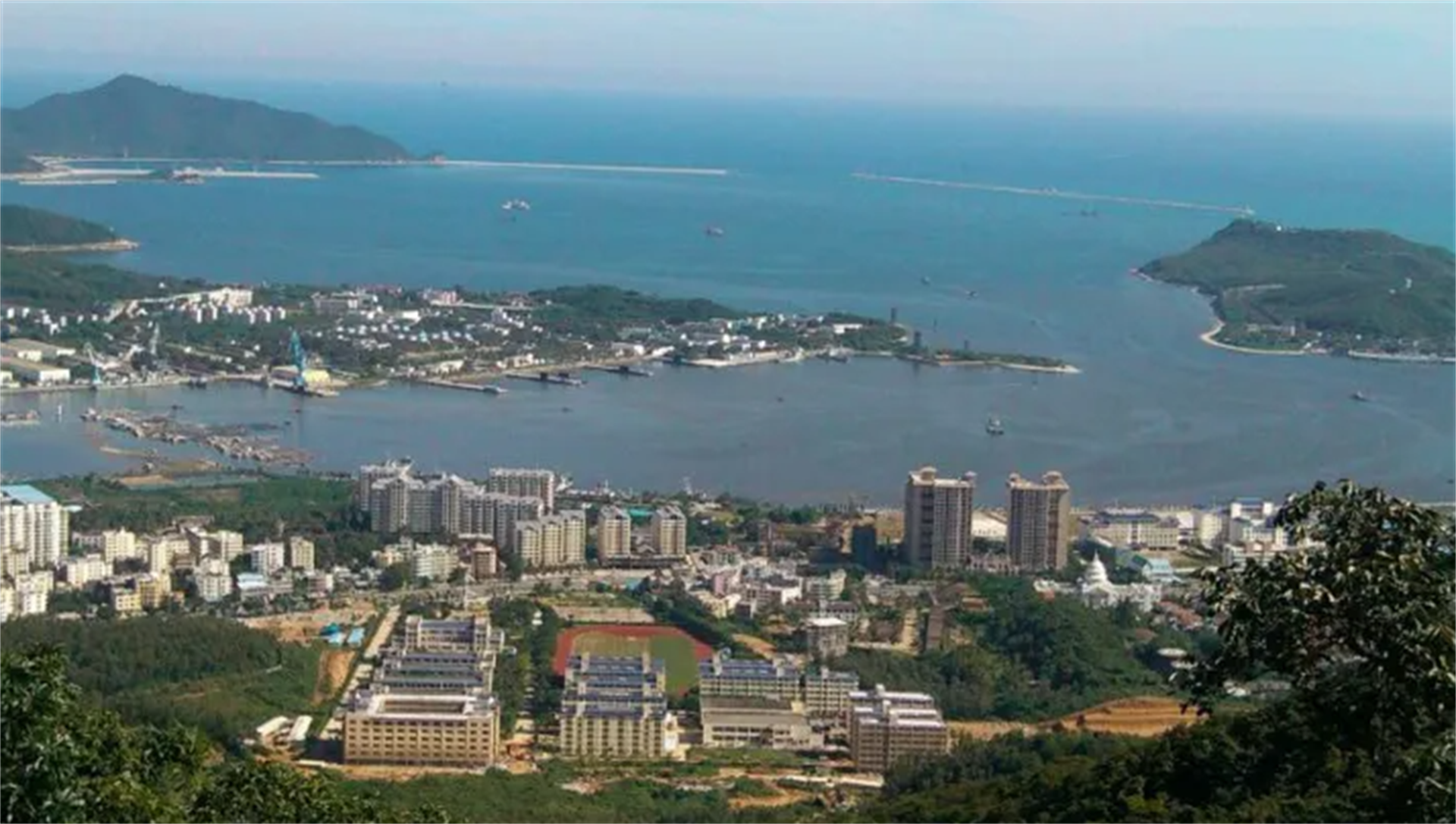 1954年我国误伤英国改装客机引发中美海南空战结果如何