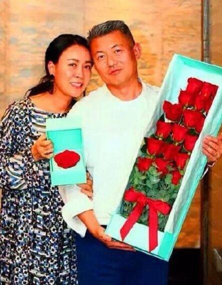 回顾那英爱过蔡国庆为爱未婚生子分手后带着男友儿子嫁给朋友