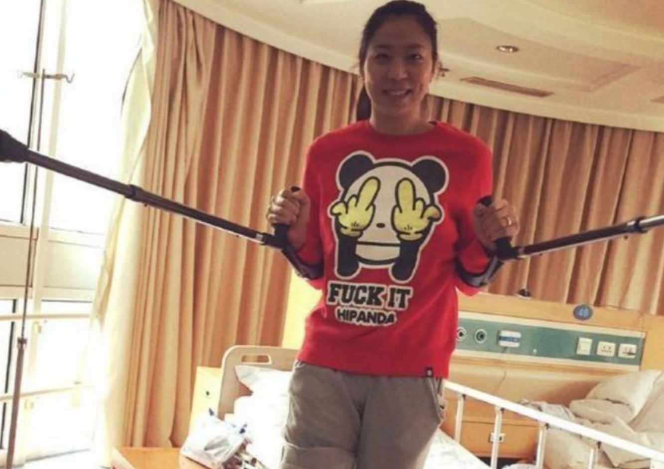 回顾女排名将杨珺菁奥运会有心痛和遗憾错失了冠军却收获了爱情