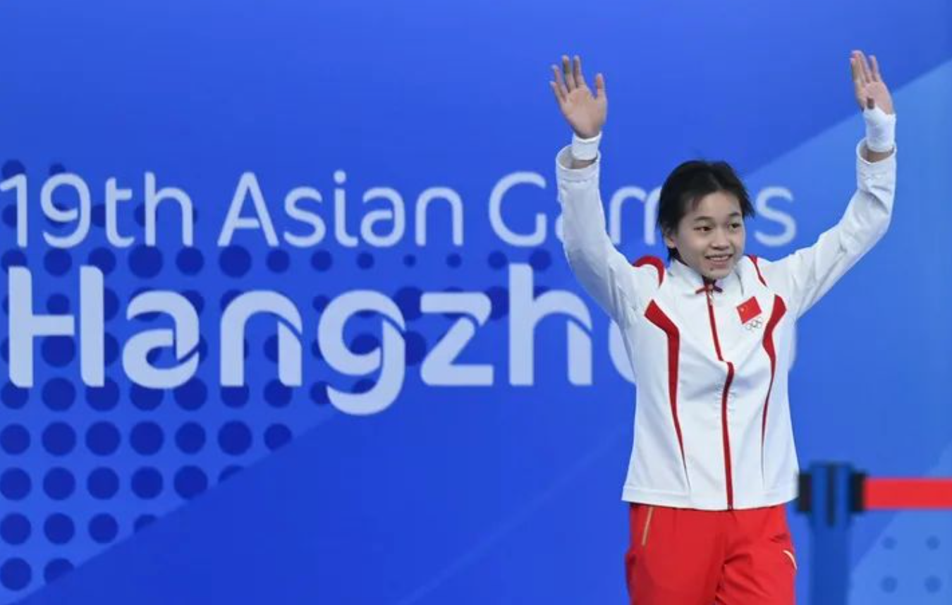 回顾奥运冠军全红婵闪耀杭州亚运赛场农民父母拒绝消费她名气