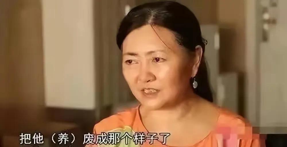 二,朱晓娟找保姆何小平要说法.