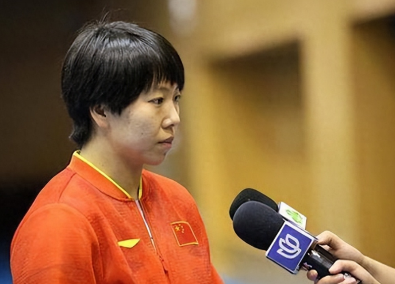 回顾世界冠军李晓霞25岁登顶乒坛大满贯退役后结婚生子幸福美满