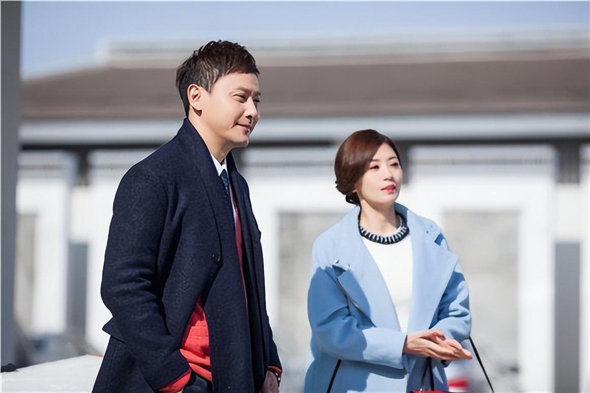 回顾王艺璇嫁给皇阿玛因绯闻分道扬镳如今为孩子选择单身