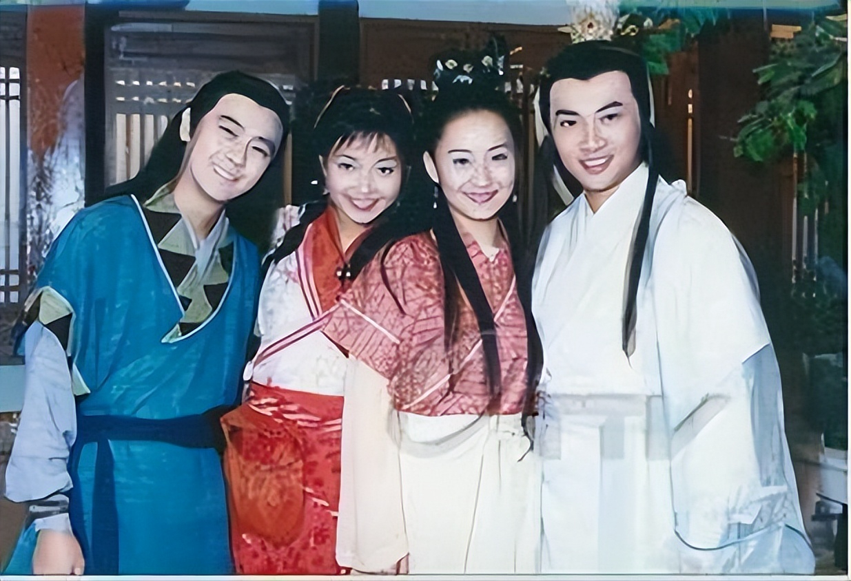 纪实最美郭襄2次拒绝黎明求爱正红时患上精神病如今怎样