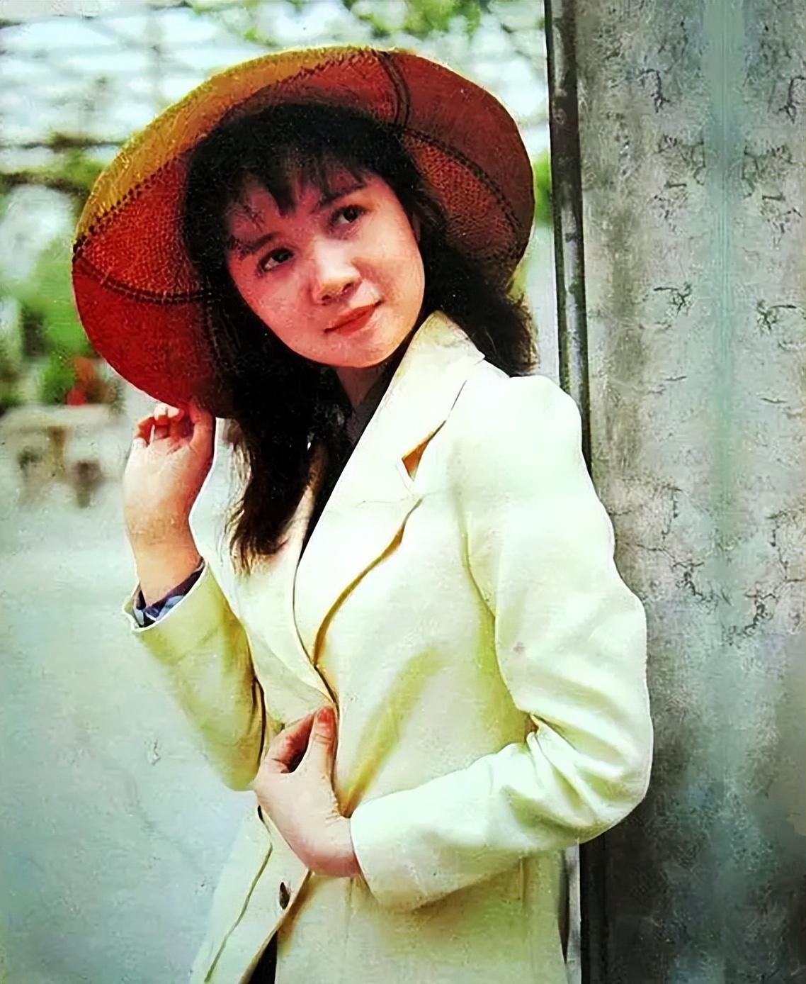 回顾梁天:全家没出息的孩子却替哥哥还清百万债务,撑起母亲晚年