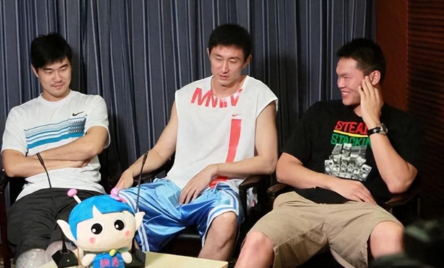 回顾名将朱芳雨娶体操女神生俩儿子后出轨为争夺儿子闹上法庭