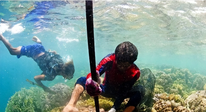 回顾巴瑶族他们终年生活在大海上以捕鱼为生