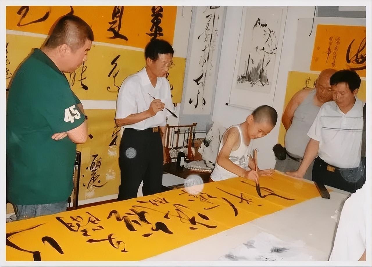 书法天才,年少成名