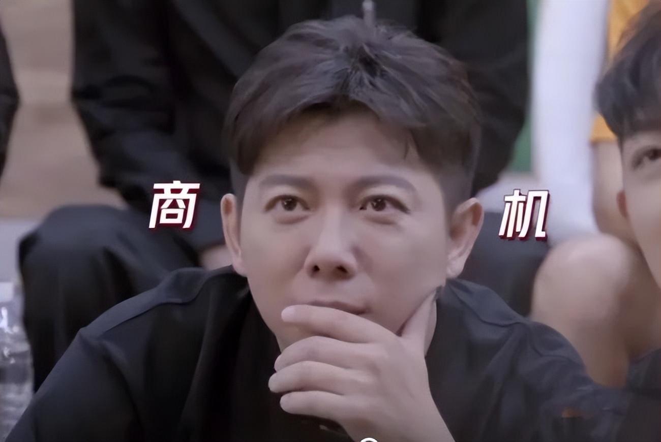 人前是过气明星人后是商业大佬这四位明星个个闷声发大财